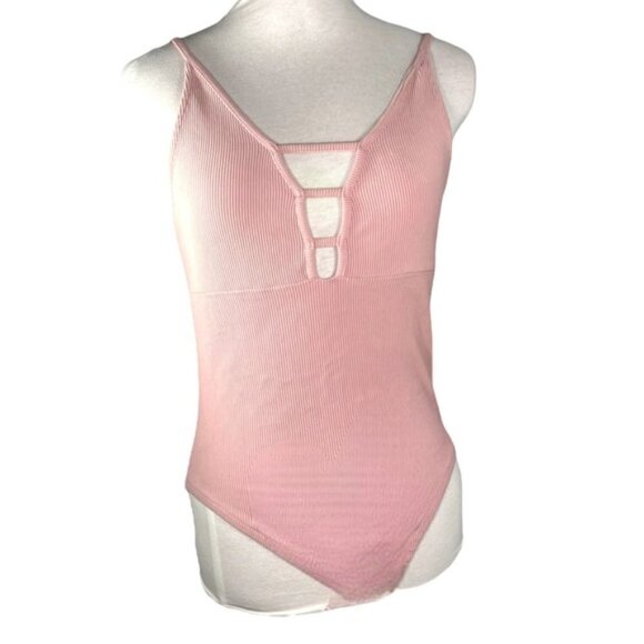 TOPSHOP t-bar strap ribbed bodysuit  pink spaghetti straps gusset closure size 8 - Picture 1 of 10